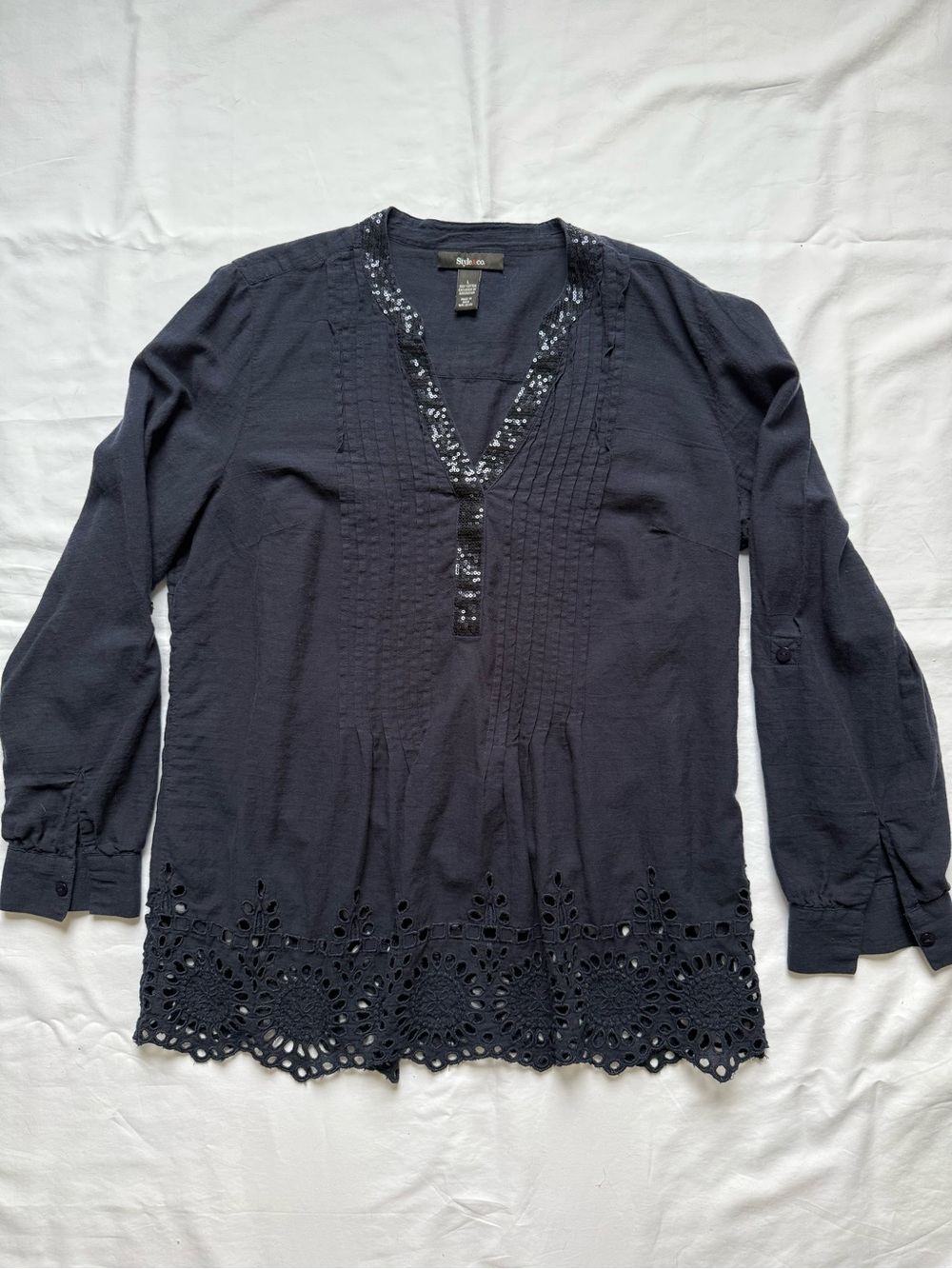 Style & Co. 100% Cotton Navy Eyelet V-Neck Tunic - Picture 2 of 6